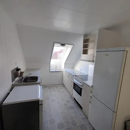 Apartment Spacious & With Balcony *